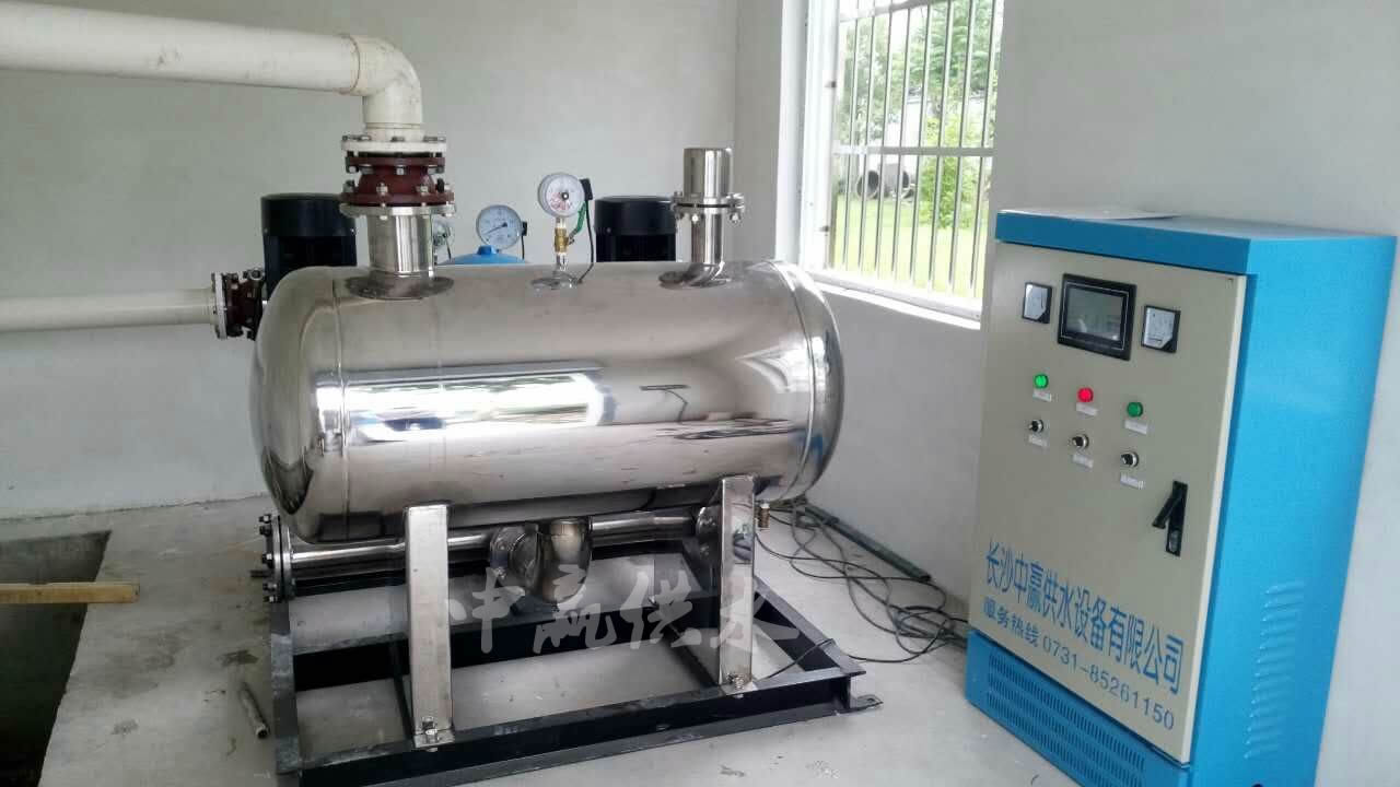 無(wú)負(fù)壓無(wú)吸程供水設(shè)備安裝調(diào)試完畢,正常運(yùn)行 無(wú)負(fù)壓無(wú)吸程供水設(shè)備安裝調(diào)試完畢,正常運(yùn)行